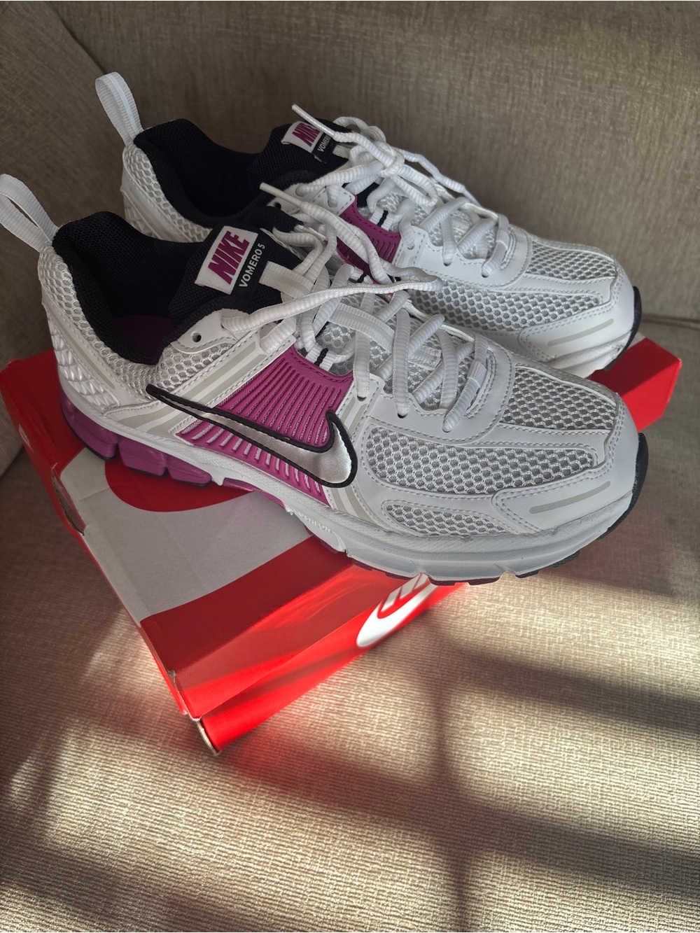 Nike Kids White and Pink Sneakers